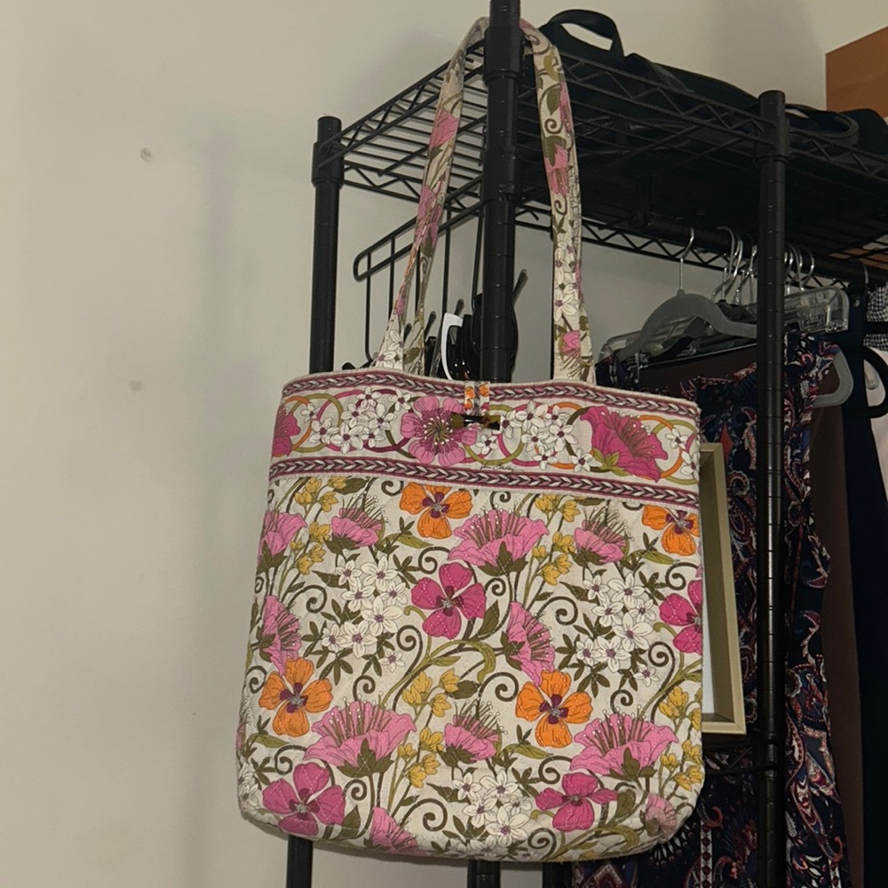 Vera Bradley tote